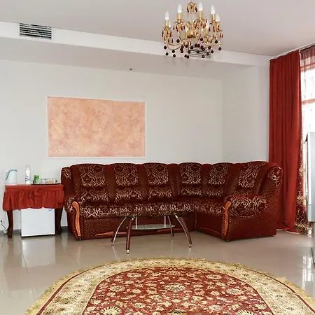 Hall Hotel