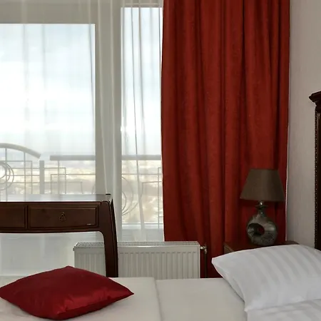 Hall 4* Kiev