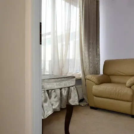 Hall 4* Kiev