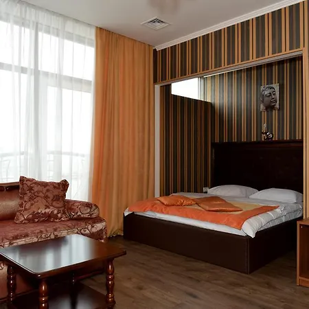 Hall 4* Kiev
