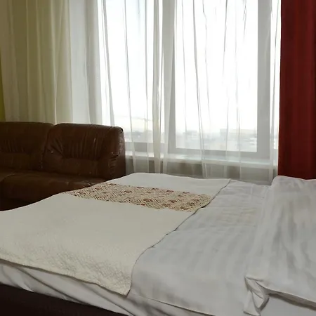 Hall Hotel