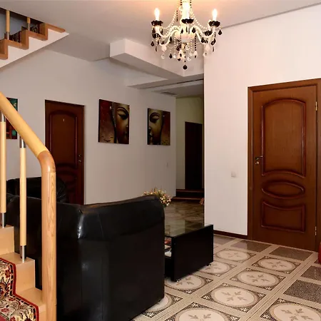 Hotel Hall 4*