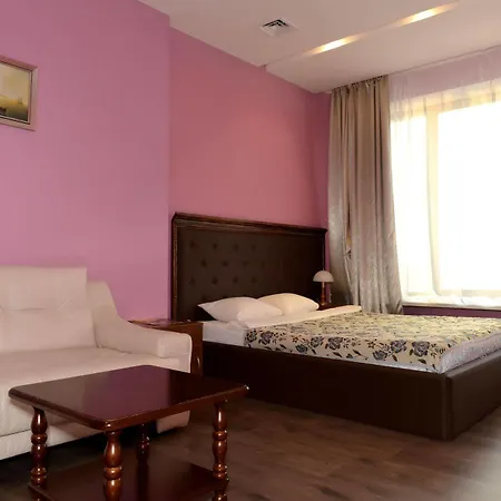 Hotel Hall 4*